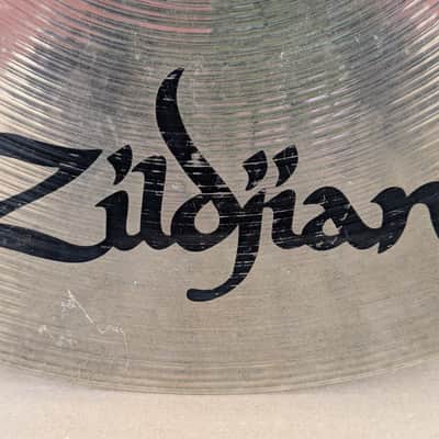 Zildjian 18" A Series Thin Crash Cymbal 1982 - 2012 - Traditional image 11