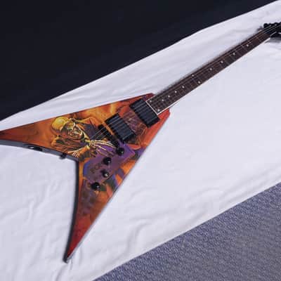 DEAN Dave Mustaine VMNT V electric GUITAR Peace Sells graphic NEW w/ CASE image 3