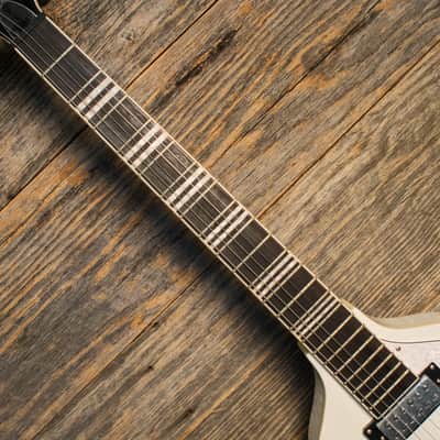 Hofner Ignition Violin Electric Guitar - Pearl White image 4
