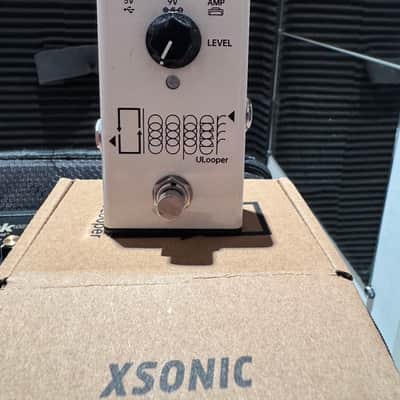 Positive Grid Spark 40 40-Watt 2x4" Modeling Guitar Combo, uLooper, Sparkcontrol foot switch, Spark bag image 4