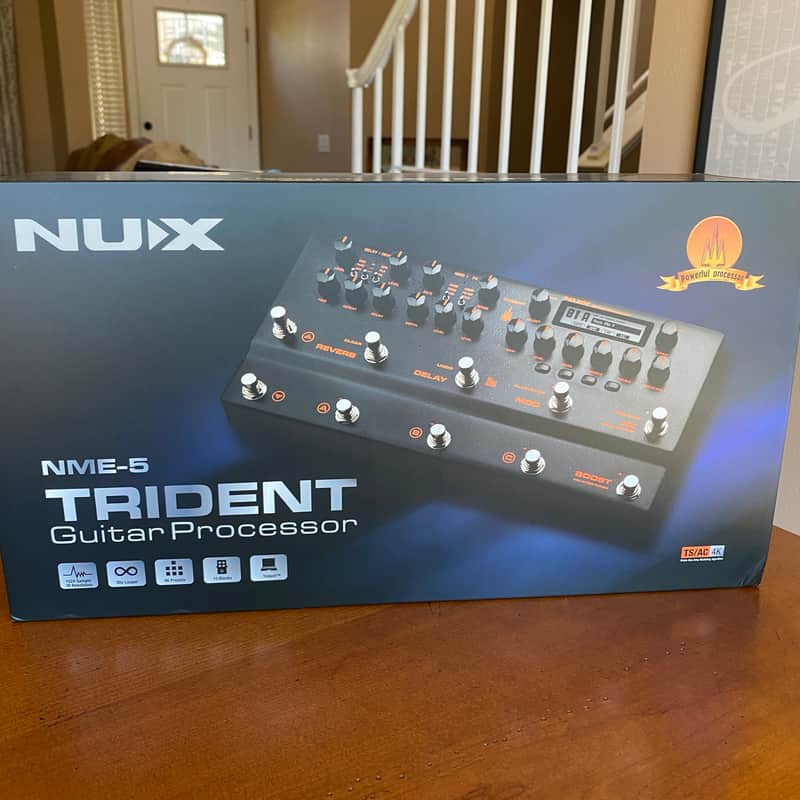 NuX NME-5 Trident 2023 - Present - Black image 1