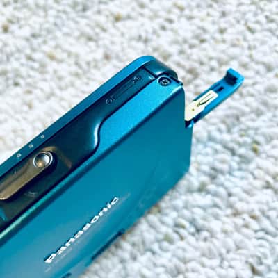 PANASONIC SX3 Walkman Cassette Player, EX Rare Blue ! Display or Repair ! image 10