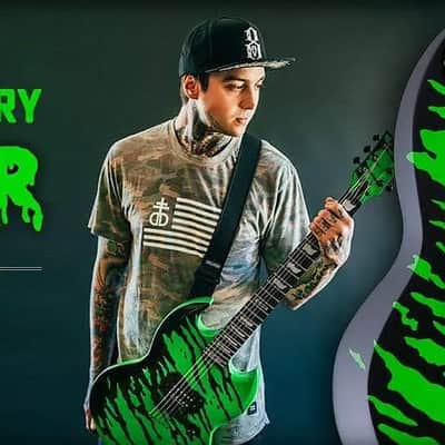 ESP LTD Slimer Viper Tony Perry Signature Guitar 2015 Green black image 13