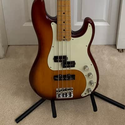 Fender Elite 2016 - Sunburst image 1