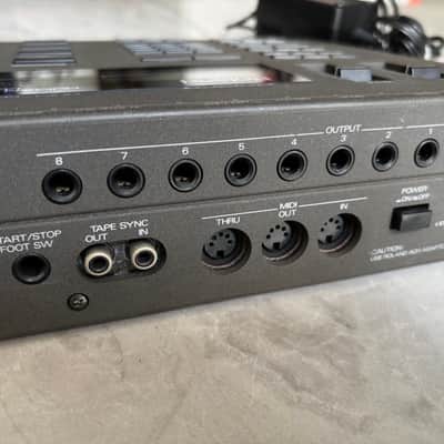 Roland R-8 Human Rhythm Composer Drum Machine + 5 Sound Cartridges - Serviced image 4