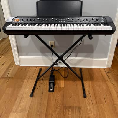 Korg SV1-73 Stage Vintage Digital Piano 2009 - Present - Black with White / Black Keys