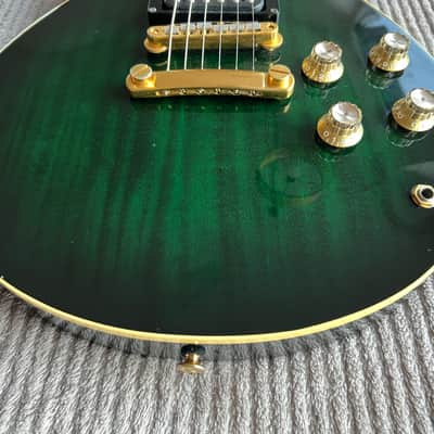 Yamaha SG700S in Rare Trans Green with Case – MIJ November 1998 image 7