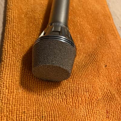 Vintage AKG D190E Microphone image 4
