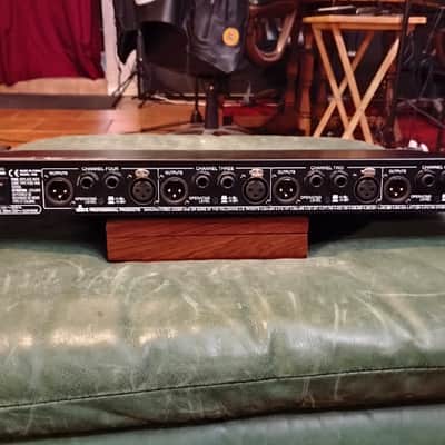 dbx 1046 Quad Compressor/Limiter 2010s - Black image 6