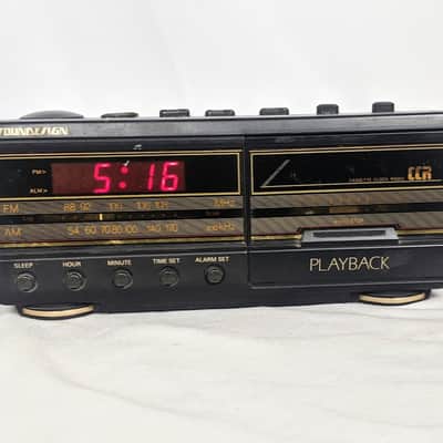 Soundesign Model 3827 AM-FM Electronic Clock Radio Cassette Player image 13