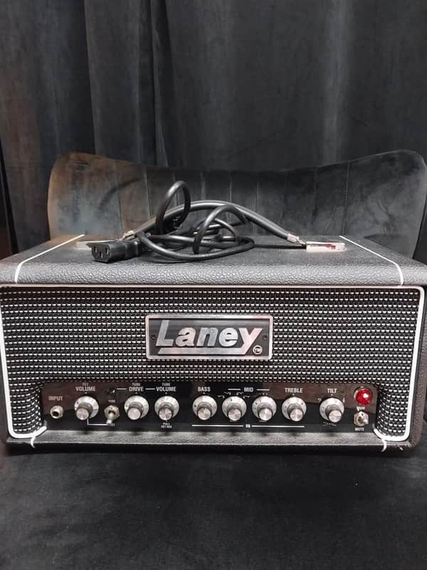 Laney DB500H Digbeth 500-Watt Hybrid Bass Amp Head - Black Bild 1