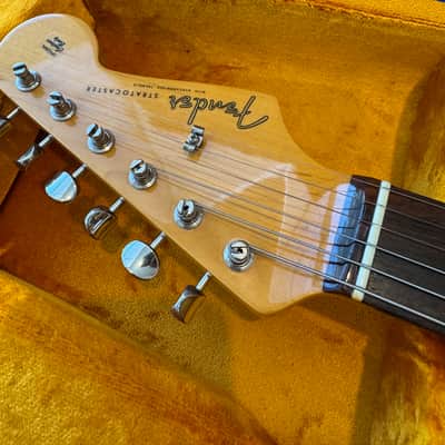Fender ‘62 AVRI American Vintage Reissue Stratocaster 2004/2005 - Ocean Turquoise image 12