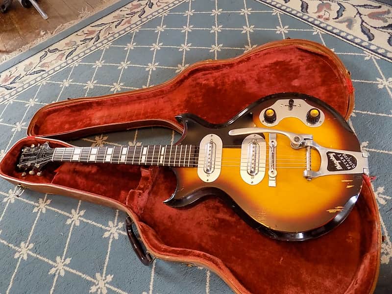Magnatone Mark V  1957 Sunburst RARE Block Inlays w/Original HSC image 1