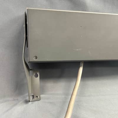Yamaha MB02 02r Peak Meter Bridge - Grey image 12