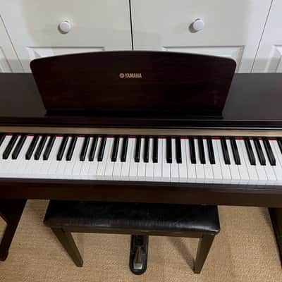 Yamaha YDP-113 Digital Piano image 3