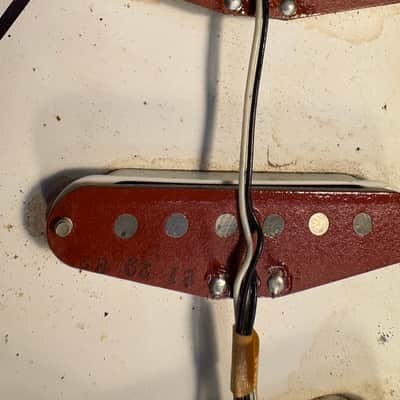Fender V000 Serial Number American Vintage 1957 RI Stratocaster 1982 - Black image 15