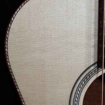Santa Cruz  Custom OM Hand Made Guitar Quilted Sapele / Moon Spruce image 8