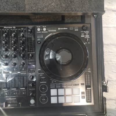 Pioneer DDJ-1000 4 Channel Rekordbox DJ Controller and Odyssey Case image 4