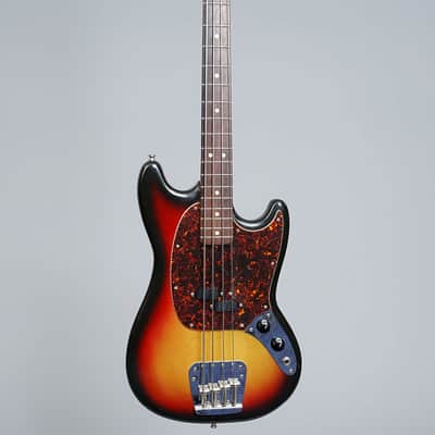 Fender Mustang Bass 1974 - Three Tone Sunburst image 7