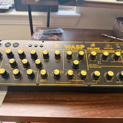 Behringer WASP Deluxe Desktop Synthesizer 2020 - Present - Black image 1