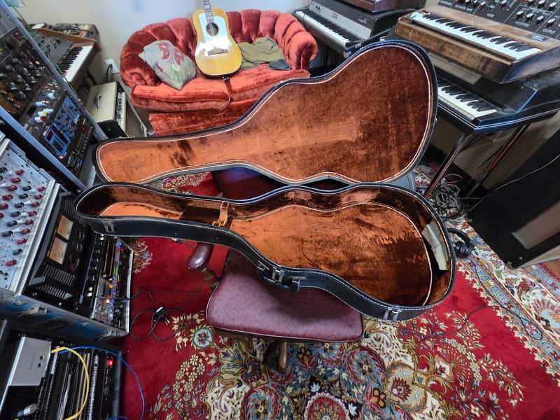 Epiphone EB 2 Rivoli Bass Case 1960s image 1