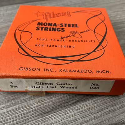 Gibson Retail display box with 10 NOS sets of 1950s Gibson Mona-Steel Strings image 21