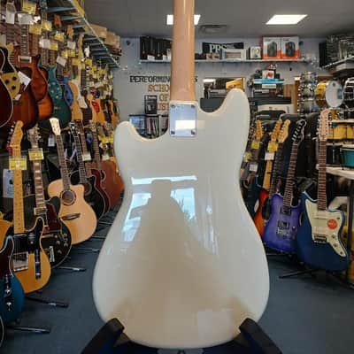 Fender Duo Sonic Reissue MIM Electric Guitar - Cream w/ HS Case image 4
