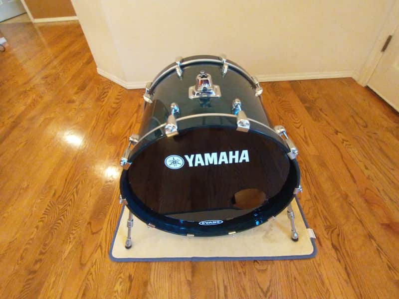 Yamaha Oak custom made in Japan 18 x 22 inch bass drum uzukiri emerald lacquer outstanding! image 1