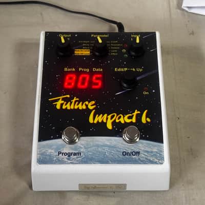 Panda Audio Future Impact I Bass Synthesizer Pedal w/ box image 2