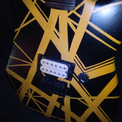 Partscaster VHII Bumblebee Unknown Black w/Yellow Stripes image 2