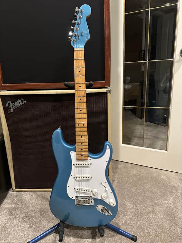 Fender American Standard Stratocaster with Matching Headstock 1995