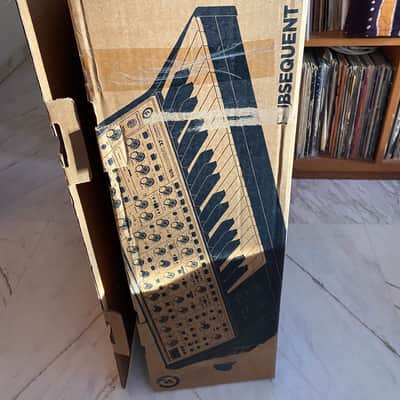 Moog Subsequent 37 Analog Synth 2017 - Present - Black image 8