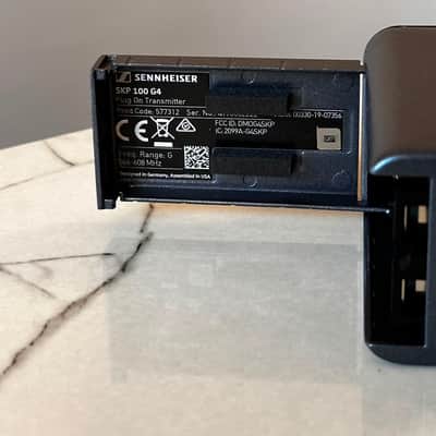 Sennheiser Plug-On Transmitter - SKP 100 G4-G image 2