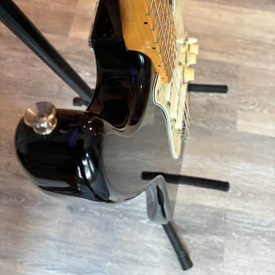 Fender Powerhouse Stratocaster with Maple Fretboard imagen 3