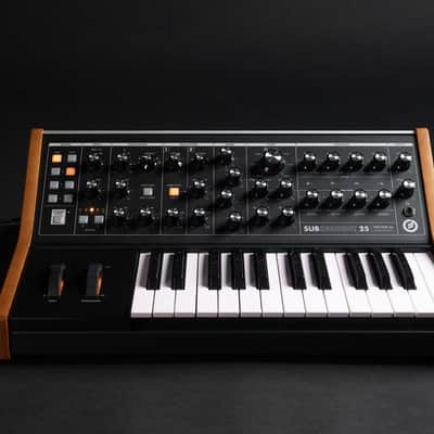 Moog Subsequent 25 - Paraphonic Synthesizer [Three Wave Music] image 4