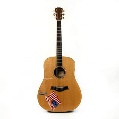 Taylor DN8 2007 Natural owned by Billy Corgan Zeitgeist image 3