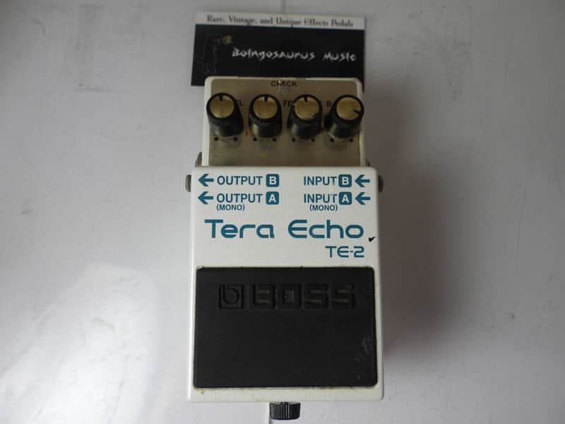 Boss TE-2 Tera Echo Delay Effects Pedal Free USA Shipping image 1