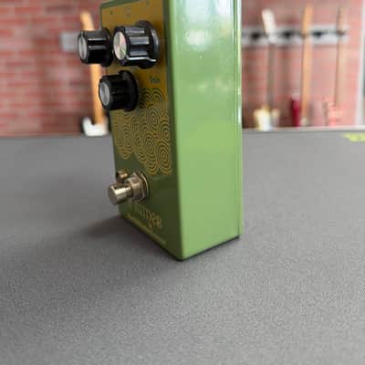 EarthQuaker Devices Plumes Small Signal Shredder 2019 - Present - Various image 3