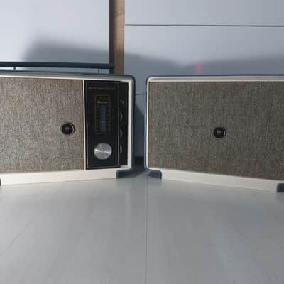 Mayfair 8 Track Stereophonic Player With AM/FM Radio Japan image 2