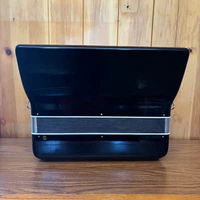 BLACK AND WHITE ARCADIA PIANO ACCORDION LM LIGHTWEIGHT FULLSIZE image 3