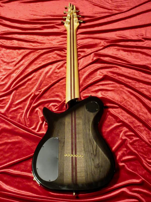 Kiesel SCB7 Deep Black Flame Single Cutaway Bevel-Top 7 String