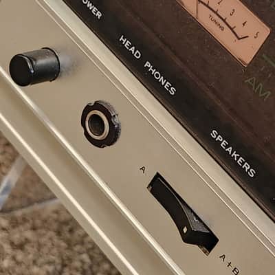 Sansui Vintage Sansui 350A stereo receiver 1976 - Black image 7