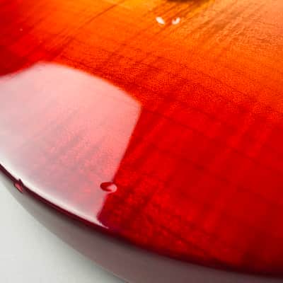 Hamer Studio Sunburst - I want you to want me- 1994 Cherry image 6