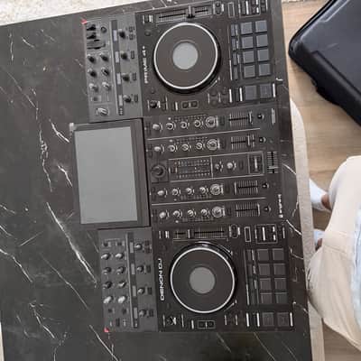 Denon Prime 4+ 4-Deck DJ System 2023 - Present - Black Bild 5