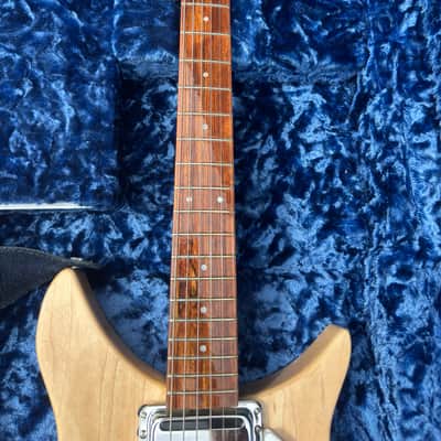 Rickenbacker 350V63 Liverpool 2024 - MapleGLo image 3