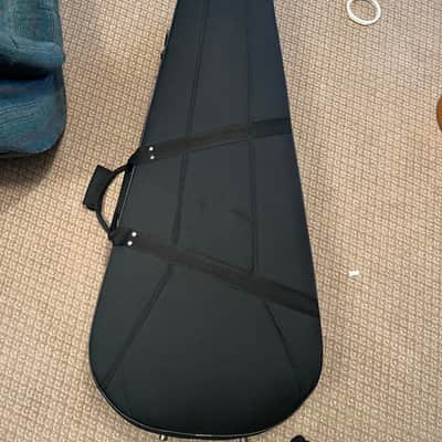 Art & Lutherie Wild Cherry Satin Lacquer with T-60 travilite quality case image 3