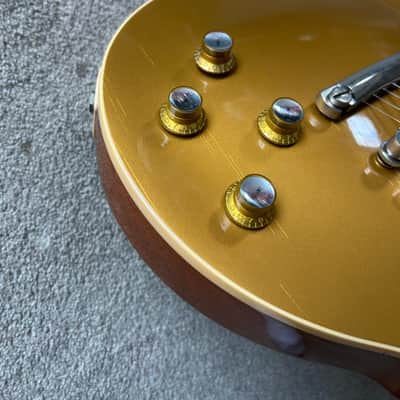 Gibson Les Paul Standard with '50s Neck Profile 2004 - 2007 - Goldtop image 7