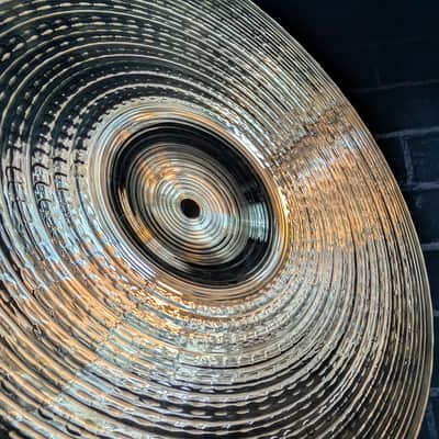Zildjian S Series 14" Mastersound Hi‑Hat Cymbals – Brilliant Finish – Cutting, Bright, Modern Hi‑Hat Tone – Mastersound Wavy Bottom image 17