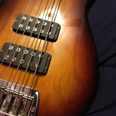 Left handed G&L L-2500  5 string bass (Fullerton, USA) image 6