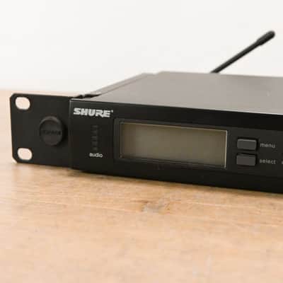 Shure SLX4 Wireless Receiver - L4 Band: 638-662 MHz (NO POWER SUPPLY) CG013EB image 3